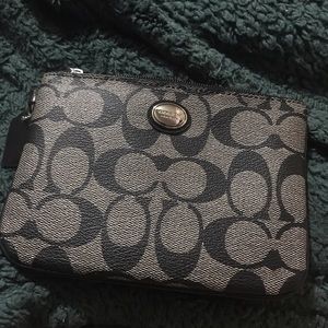 Coach wristlet! Never been used!!